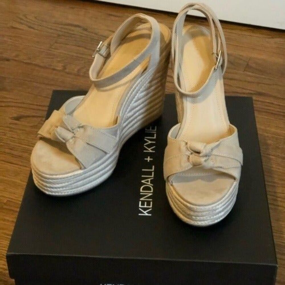 NEW IN BOX Kendal&Kylie Espadrille Wedge